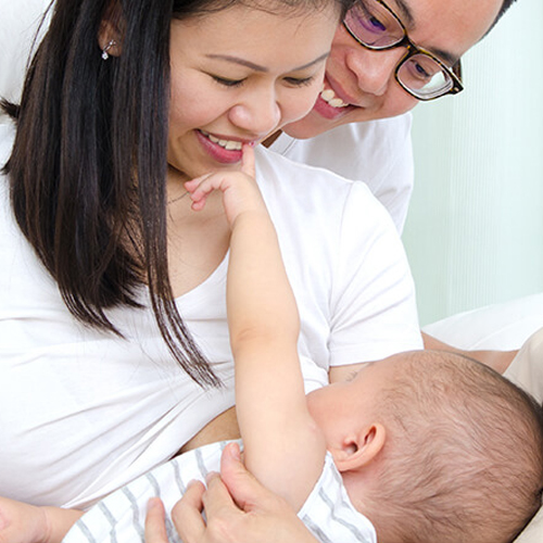 母乳中这些活性因子可提升宝宝免疫力