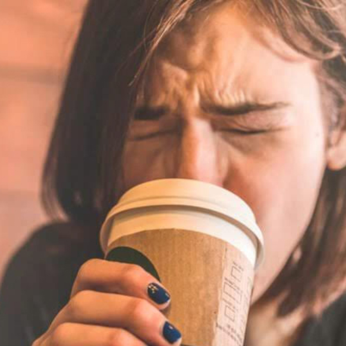 经期摄取咖啡会有影响？为什么会月经量少？